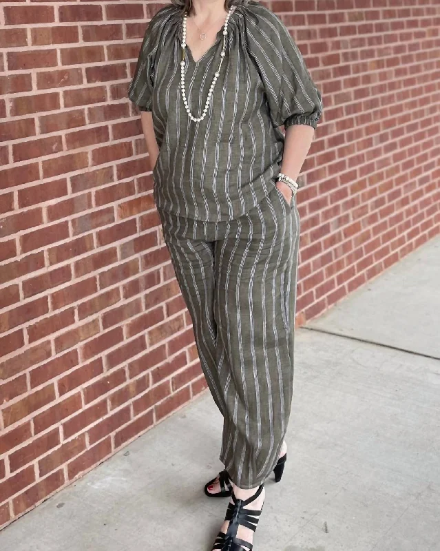 Weekend Specials to Love Up & Away Pant In Bay Leaf Linear