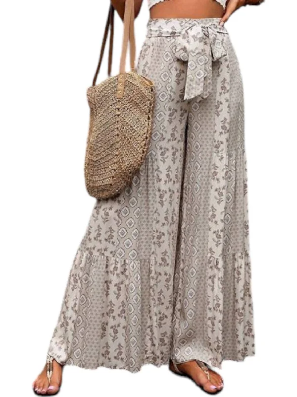 Price Blitz High Waisted Wide Leg Pants In Ivory