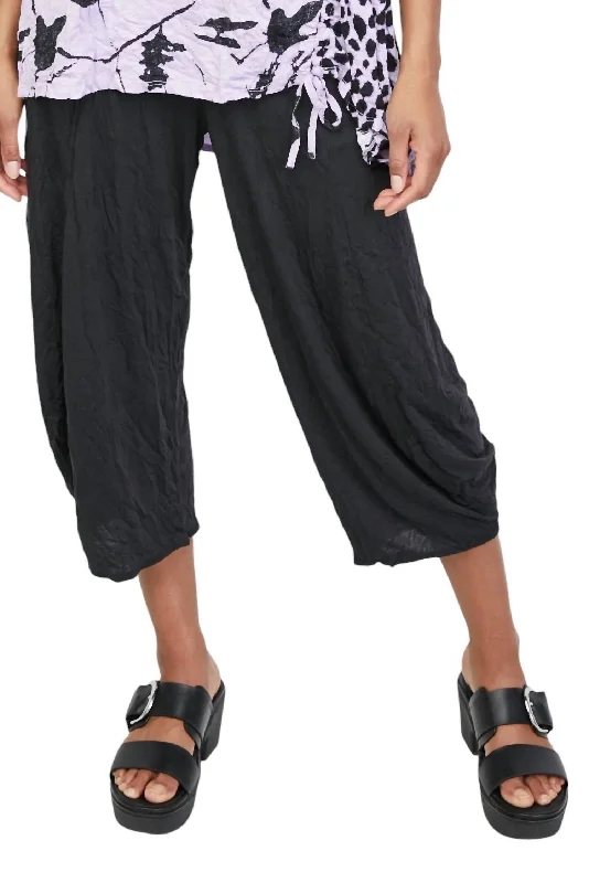 Quick Sale Women's Lantern Crop Pant In Black