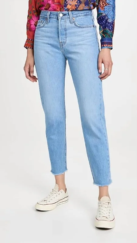 Steal Deal Wedgie Taper Jeans In Athens No Way