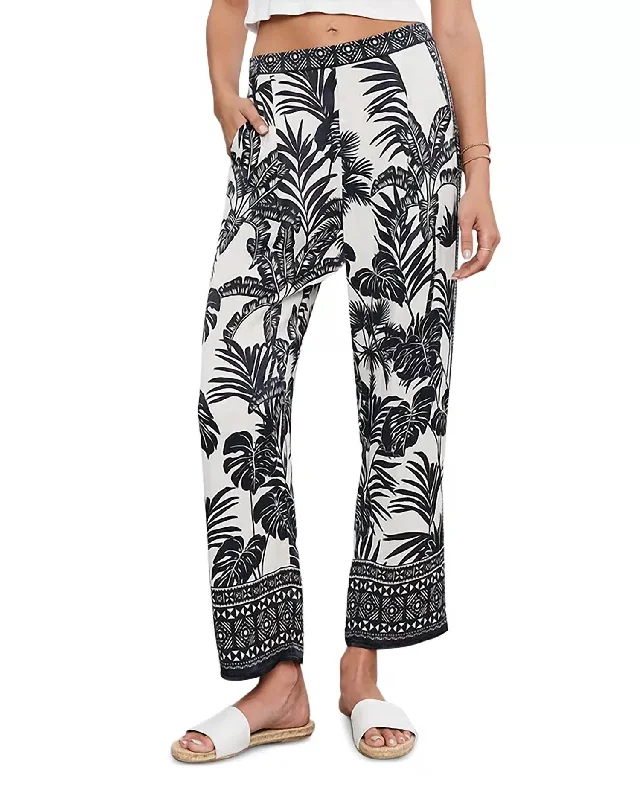 Special Discount Iris Printed Pant In Black