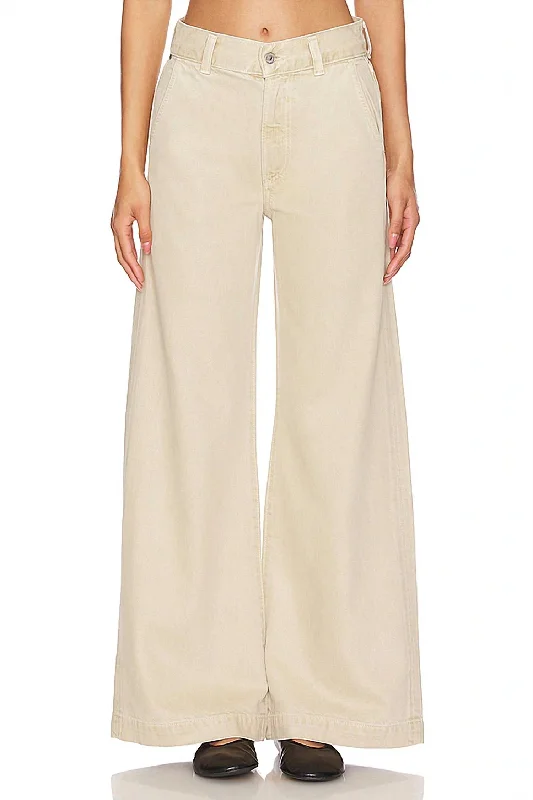 Weekend Shopping Bliss Beverly Trouser Pants In Taos Sand