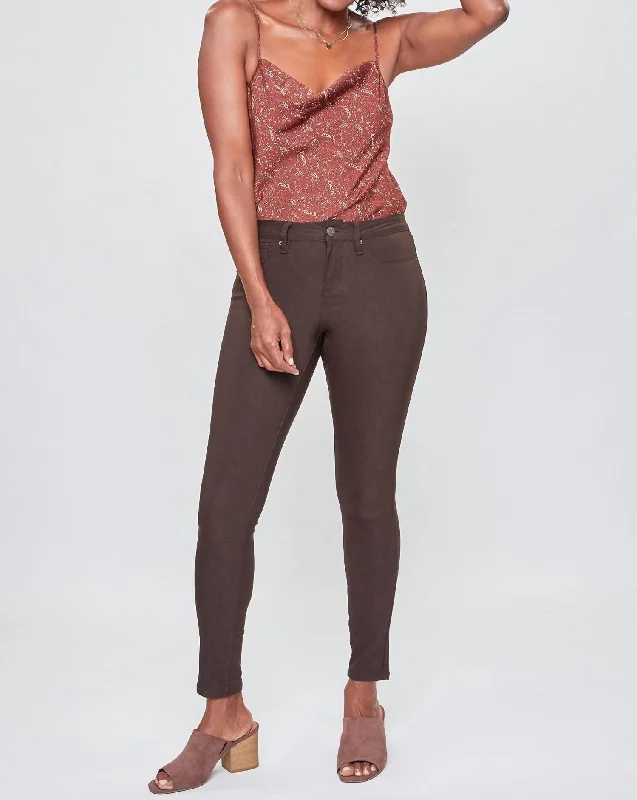 Weekend Bargains to Love Hyperstretch Skinny Jean In Clove