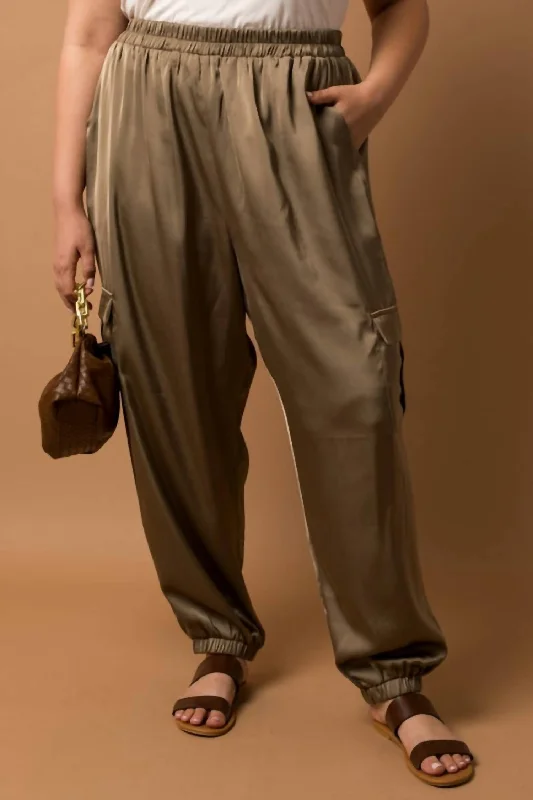 Deal Dash Cargo Joggers In Green