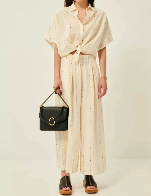 Huge Savings Isla Minima Pants In Beige