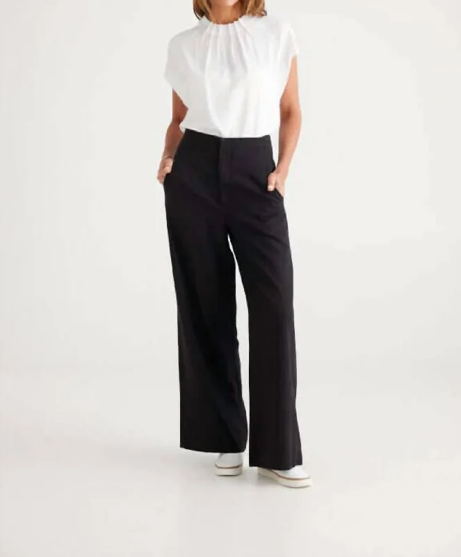 Weekend Specials to Indulge In Dana Wide Leg Pants In Black