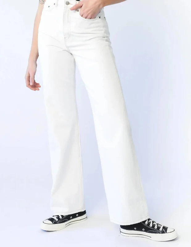 Special Buy Echo Jeans In White