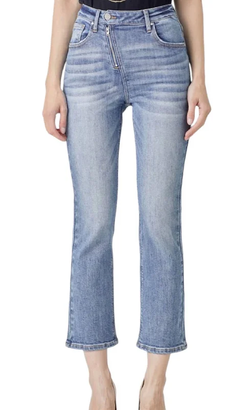 Hurry In Straight Leg Asymetrical Zipper Jeans In Light Denim