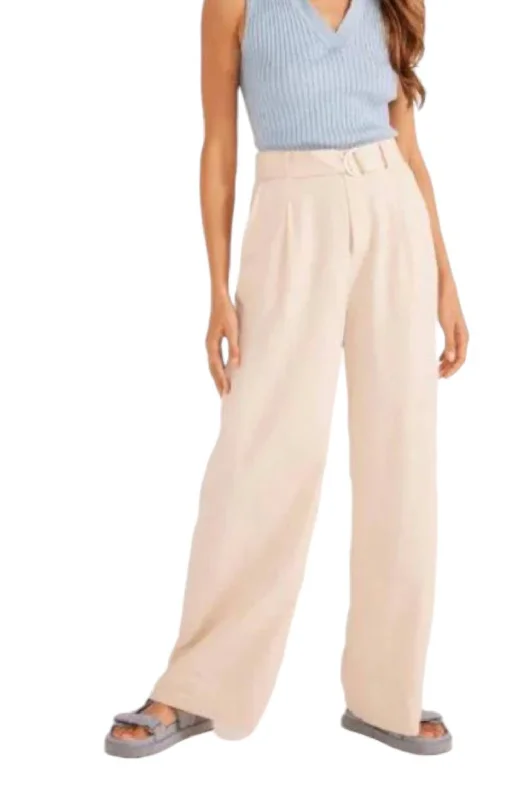 Weekend Bargains to Indulge In Faro Straight Leg Pants In Crema