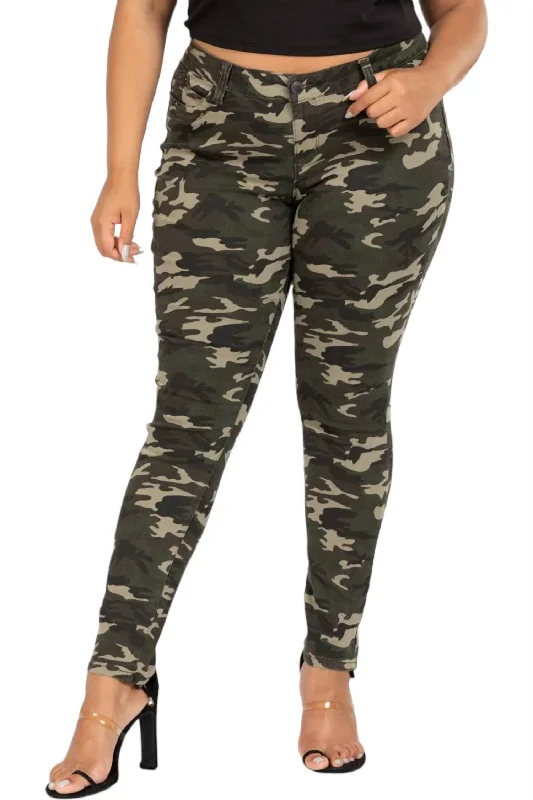 Price Smash Skinny Jeans - Plus In Green Camo