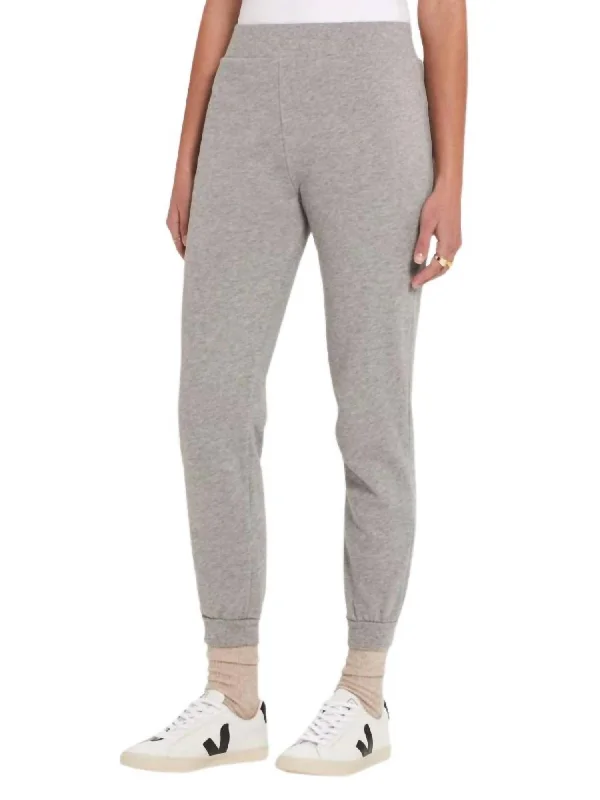 Don't Delay Women's Classic Sweatpant In Gray Heather