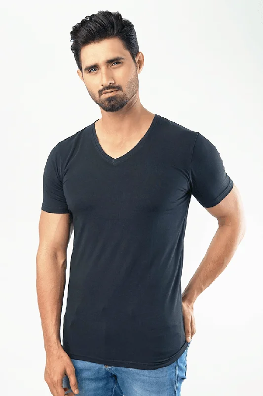Take Advantage V-Neck Undershirt - Black