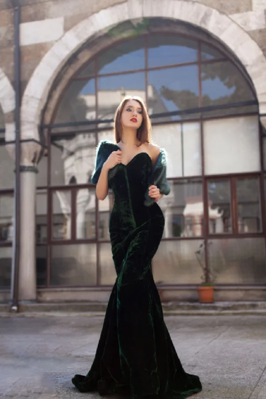 Limited Availability Mermaid long velvet corset dress. Gothic, steampunk velvet dress, vampire dress Limited Availability Mermaid long velvet corset dress. Gothic, steampunk velvet dress, vampire dress