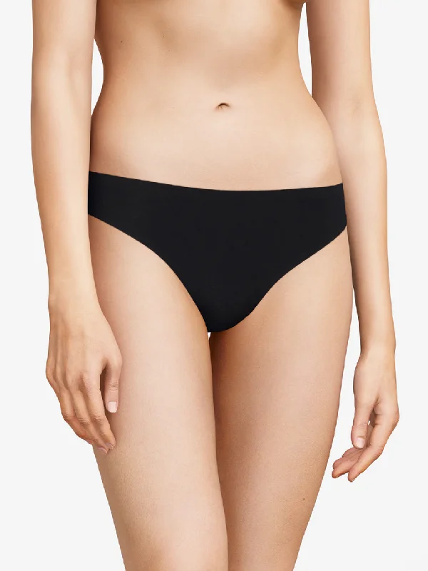 Amazing Deals Softstretch Thong In Black - Chantelle