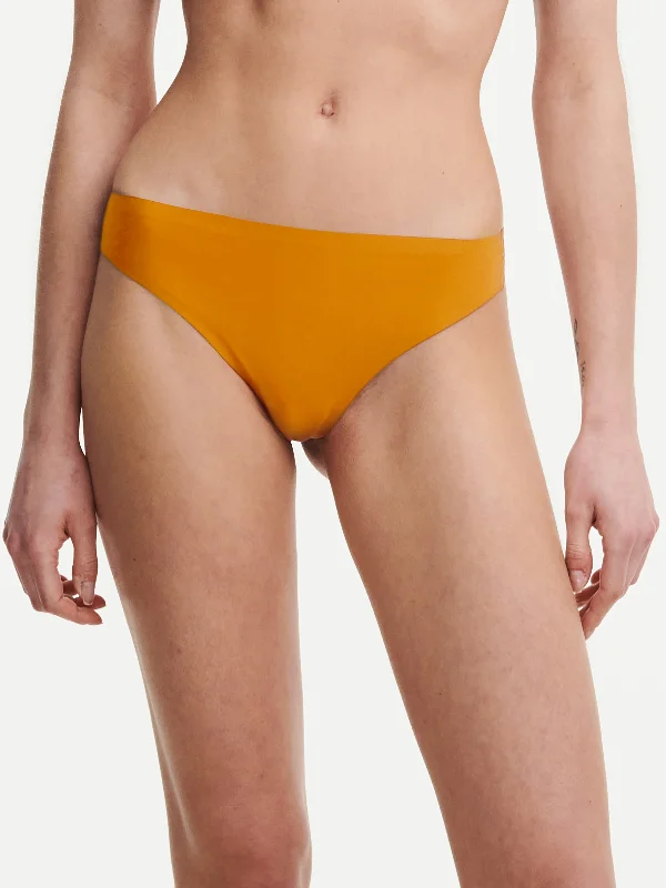 Weekend Deals That Excite Softstretch Thong In Ocre - Chantelle