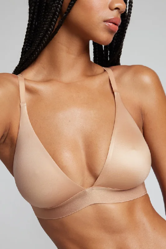 Final Markdown Glacé Triangle Bra in Buff