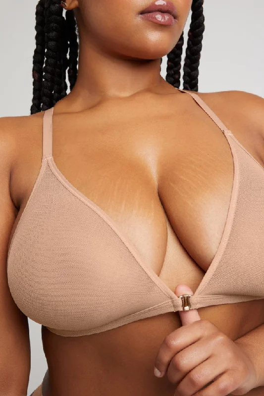 Weekend Savings Spree Sieve Racerback Bra in Buff