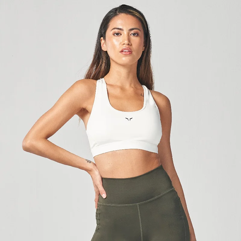 Today’s Deal Essential Medium Impact Bra - Pearl White
