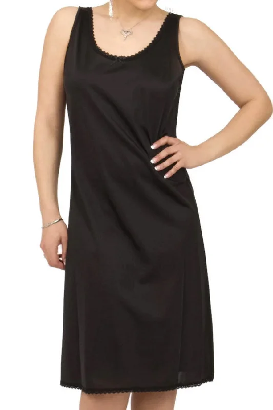 Can't Be Beat Gemsli Classica, Nylon Full Slip with Tiny Lace, Cling Free